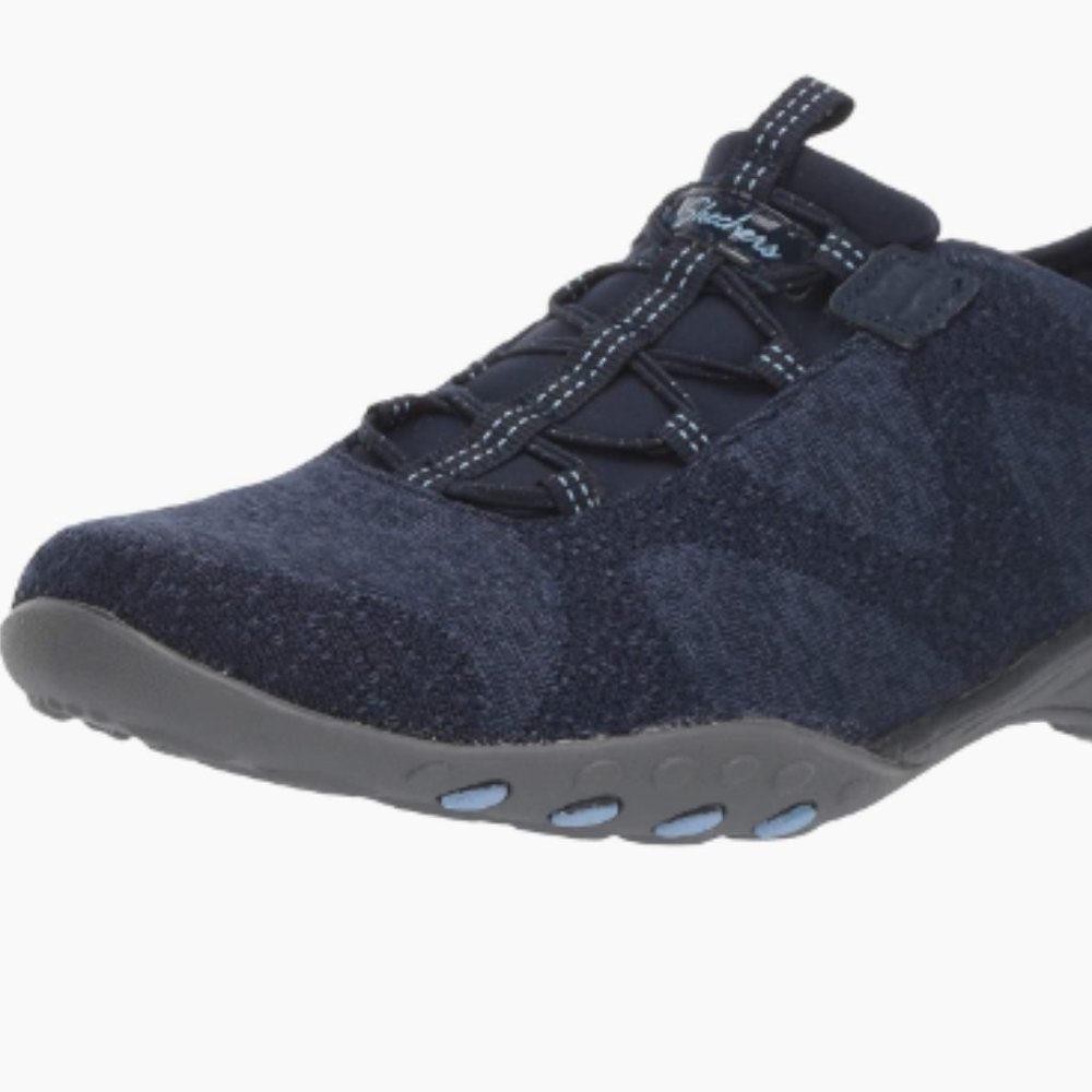 Skechers Women's Breathe-Easy-Opportuknity  Navy Sneaker Size 9 and 10